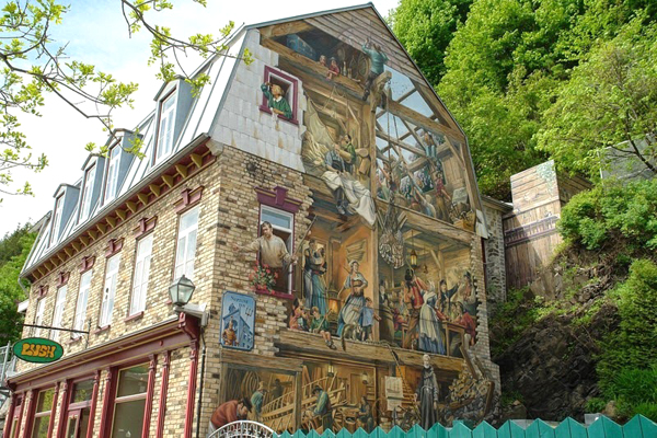 phocoquebec La Fresque du Petit Champlain