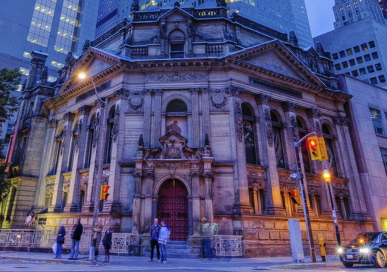 Hockey Hall of Fame Toronto: Thiên đường dành cho fan khúc côn cầu Canada