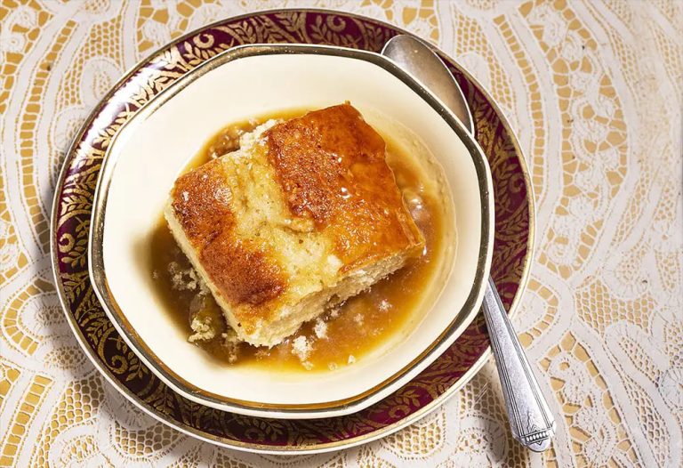 Pouding Chômeur – Món bánh tráng miệng ngọt ngào của Quebec, Canada