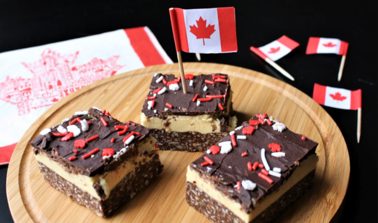 Chỉ một miếng bánh Nanaimo Bar cũng đủ khiến du khách yêu Canada
