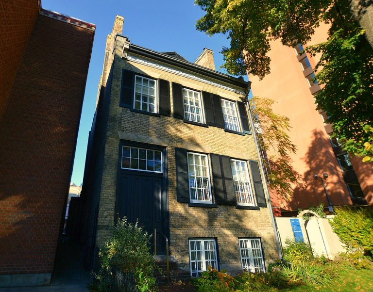 Nhà cổ Mackenzie tại Toronto, Canada: Bí ẩn lịch sử và những hiện tượng khó lý giải