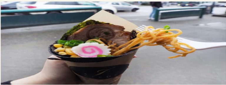 Ramen Crepe: Hương vị sáng tạo làm nên cơn sốt ẩm thực tại Canada