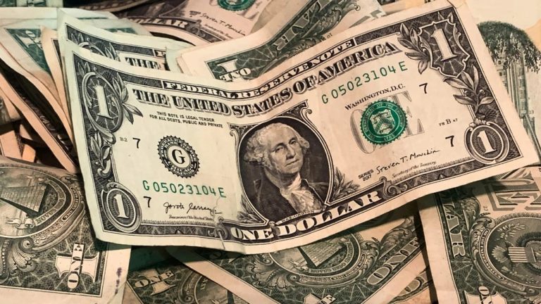 Tờ 1 USD – Đồng tiền mệnh giá nhỏ với những biểu tượng bí mật gây tò mò